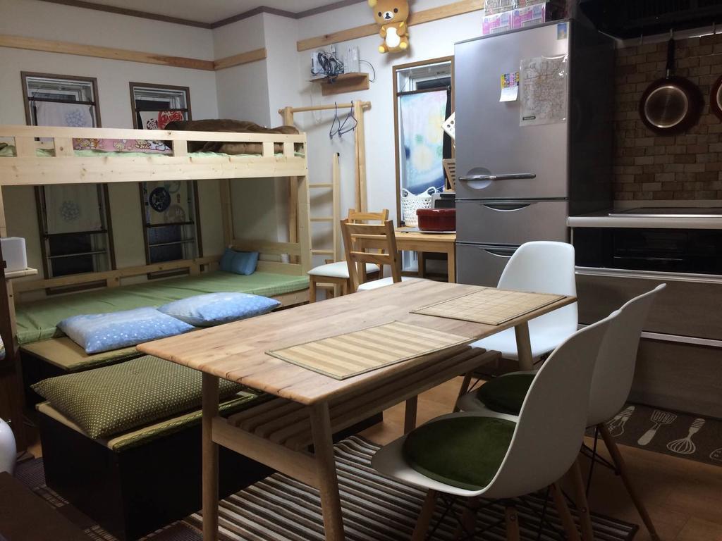Ryokoheya Hankyukan Osaka Exterior photo